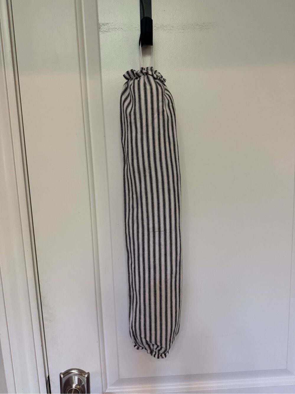 Handmade Plastic Bag Holder-Black/white stripes bag